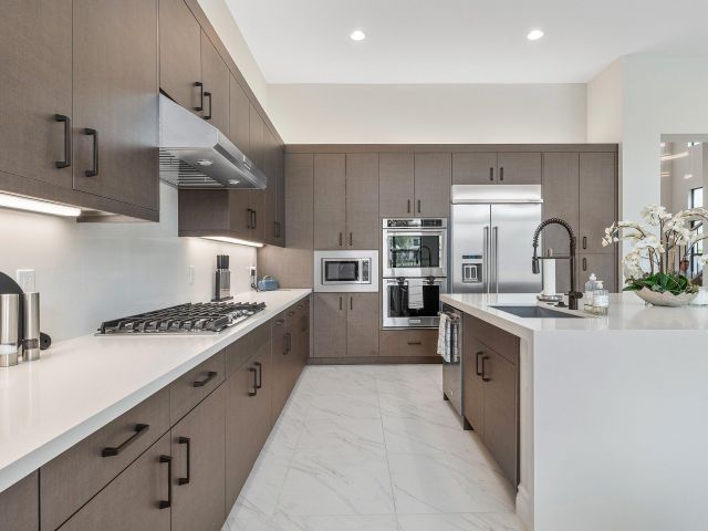 Продажа дома по адресу 9022 Chauvet Way - фото 6534952