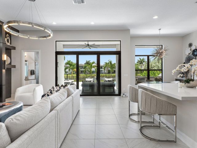 Продажа дома по адресу 9022 Chauvet Way - фото 6534953