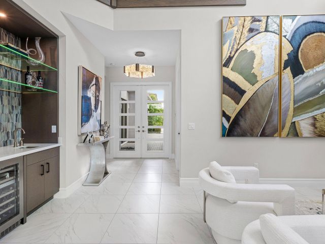 Продажа дома по адресу 9022 Chauvet Way - фото 6534959