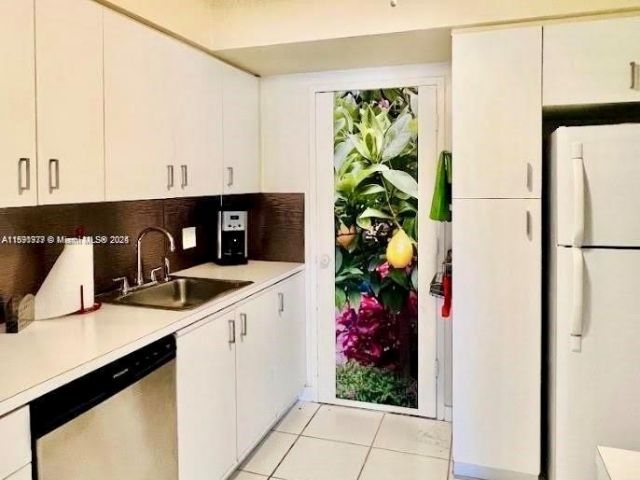 Квартира в аренду номер911 - фото 7448544