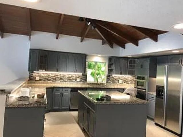 Продажа дома по адресу 1740 SE 7th Street - фото 6491841