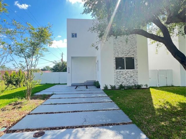 Дом в аренду по адресу 538 NW 17th Ave 0 - фото 7532456