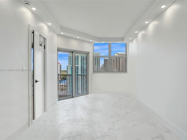 Квартира в аренду номер11L - фото 7435551