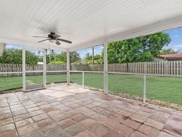 Продажа дома по адресу 602 Heron Drive - фото 6532776