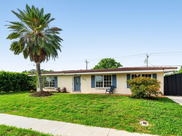 Продажа дома по адресу 602 Heron Drive - фото 6532793