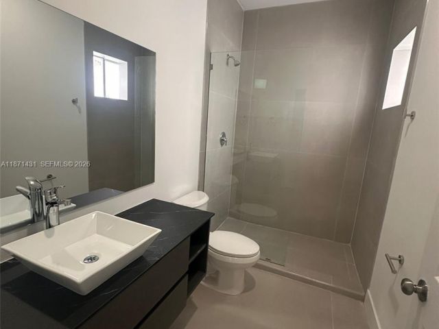 Дом в аренду по адресу 532 NW 17th Ave 0 - фото 7532215