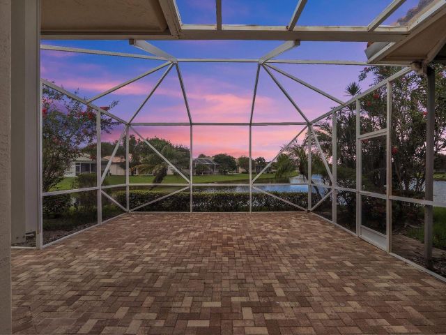 Дом в аренду по адресу 9183 Bay Point Circle - фото 6506617