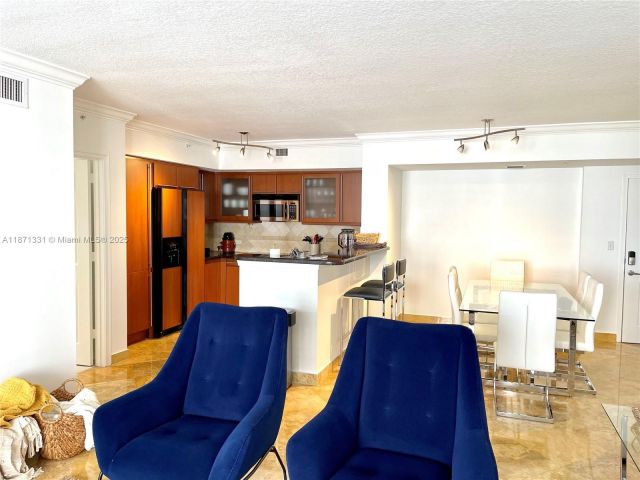 Продажа квартиры #604 - фото 6493395