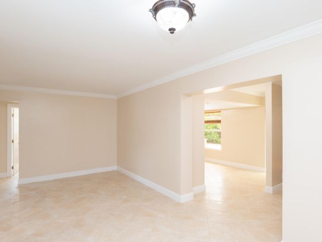 Дом в аренду по адресу 374 Linda Lane - фото 6533689