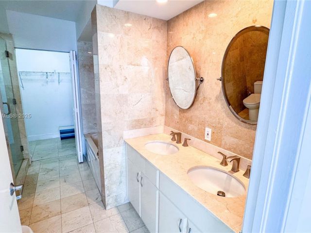 Квартира в аренду номер3811 - фото 6550512