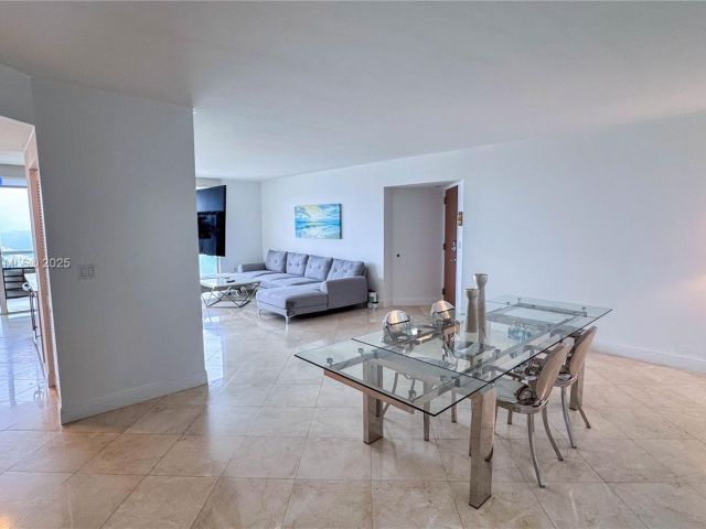 Квартира в аренду номер3811 - фото 6550515