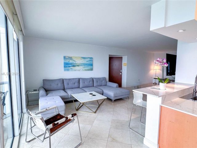 Квартира в аренду номер3811 - фото 6550517