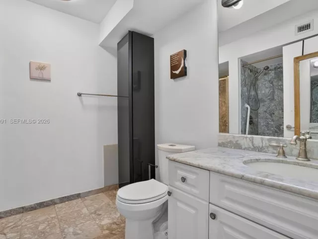 Продажа квартиры #1607 - фото 6493214