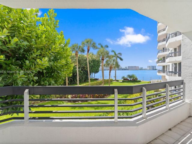 Продажа квартиры #215 - фото 7457846