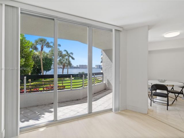 Продажа квартиры #215 - фото 7457847