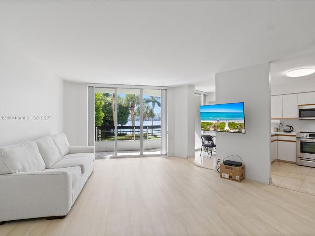 Продажа квартиры #215 - фото 7457854