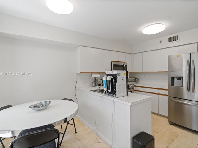 Продажа квартиры #215 - фото 7457863