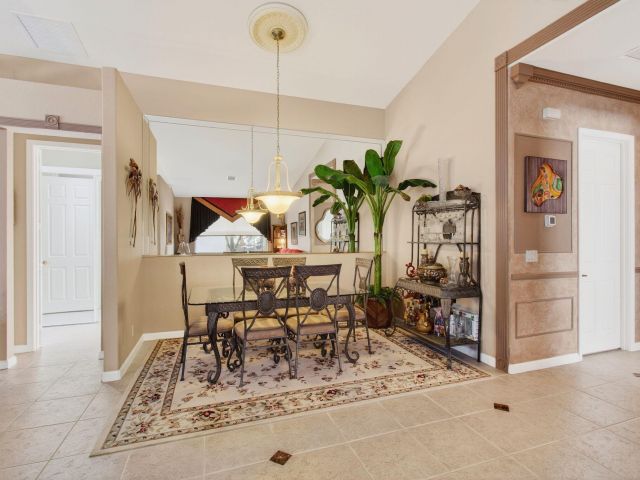 Продажа дома по адресу 9523 Sandpiper Lane - фото 6533875