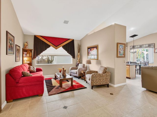 Продажа дома по адресу 9523 Sandpiper Lane - фото 6533877