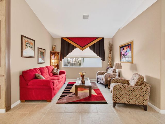 Продажа дома по адресу 9523 Sandpiper Lane - фото 6533880