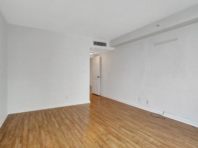 Продажа квартиры #1108 - фото 6496089