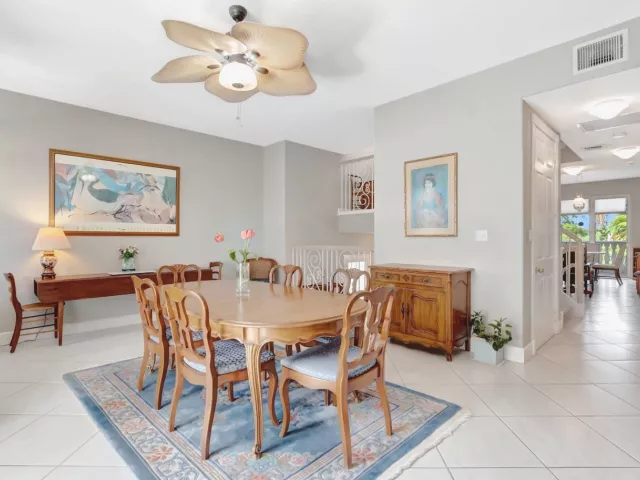 Продажа дома по адресу 1776 Bay Drive - фото 8893991