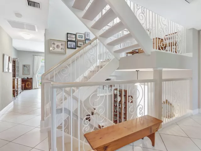 Продажа дома по адресу 1776 Bay Drive - фото 8893992