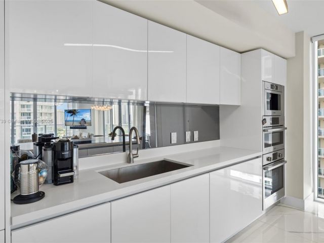 Продажа квартиры #4-902 - фото 6496350