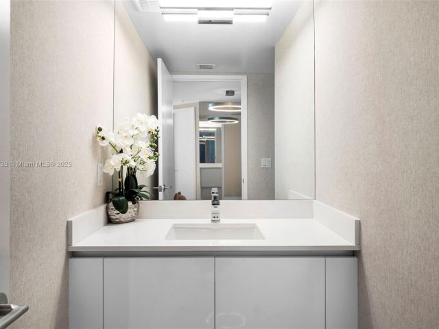 Продажа квартиры #4-902 - фото 6496355