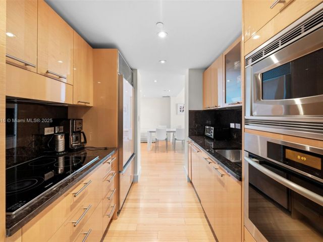 Продажа квартиры #Door1409 (deed 1401) - фото 7262656