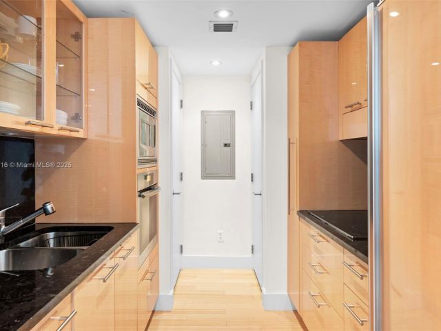 Продажа квартиры #Door1409 (deed 1401) - фото 7262657