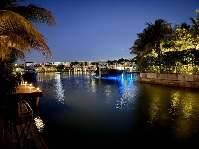 Продажа дома по адресу 7610 Bayside Lane - фото 6504305