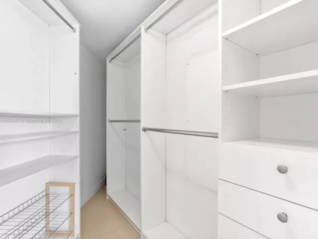 Продажа квартиры #802 - фото 6495463