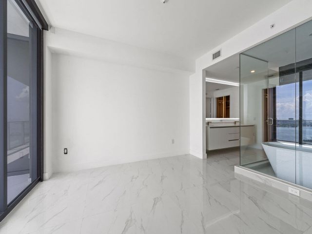 Квартира в аренду номер3002 - фото 6498599