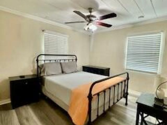 Продажа дома по адресу 304 SE 3rd Avenue - фото 6505028