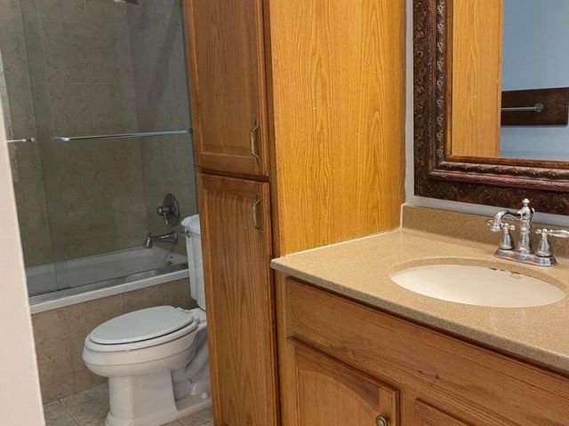 Дом в аренду по адресу 1775 SW 8th Street - фото 6503904