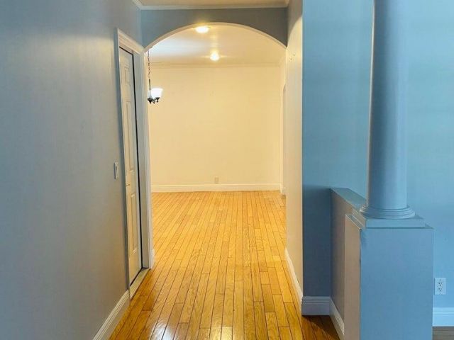 Дом в аренду по адресу 1775 SW 8th Street - фото 6503911