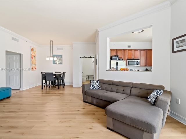 Продажа квартиры #135 - фото 7454527