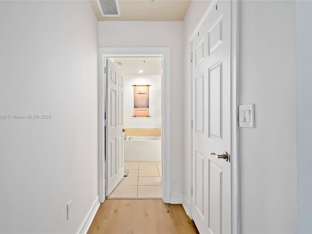 Продажа квартиры #135 - фото 7454532