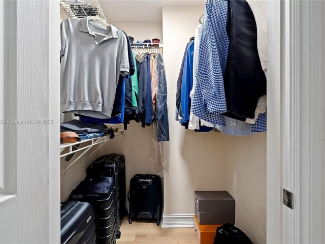 Продажа квартиры #135 - фото 7454533