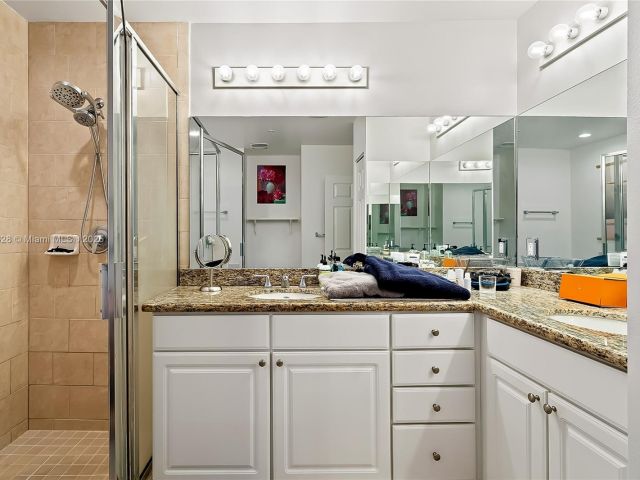 Продажа квартиры #135 - фото 7454534