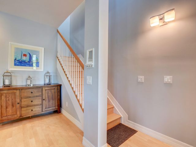 Дом в аренду по адресу 290 NE 5th Avenue 1 - фото 6505019