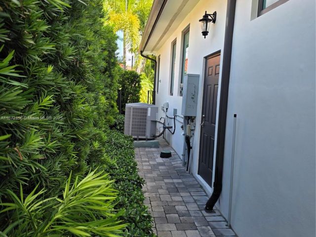 Продажа дома по адресу 343 S 190th St - фото 6537342