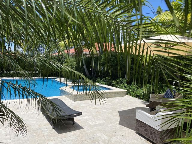 Продажа дома по адресу 343 S 190th St - фото 6537357