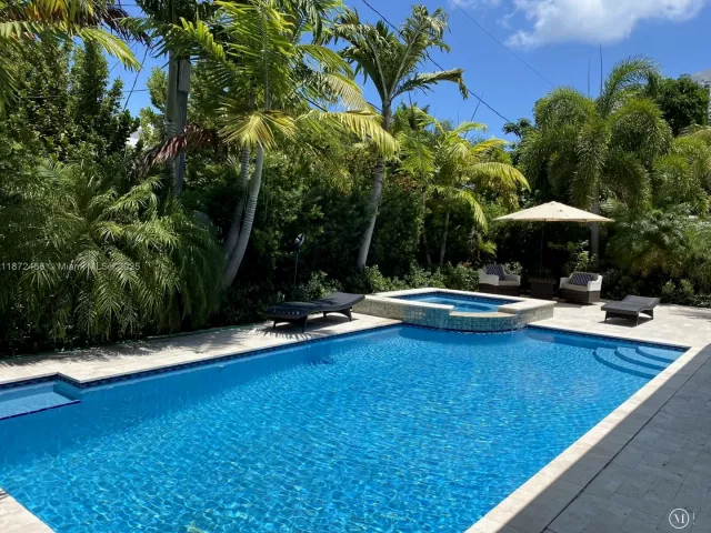 Продажа дома по адресу 343 S 190th St - фото 6537358