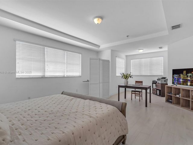 Продажа дома по адресу 8467 NW 110th Pl - фото 7433112