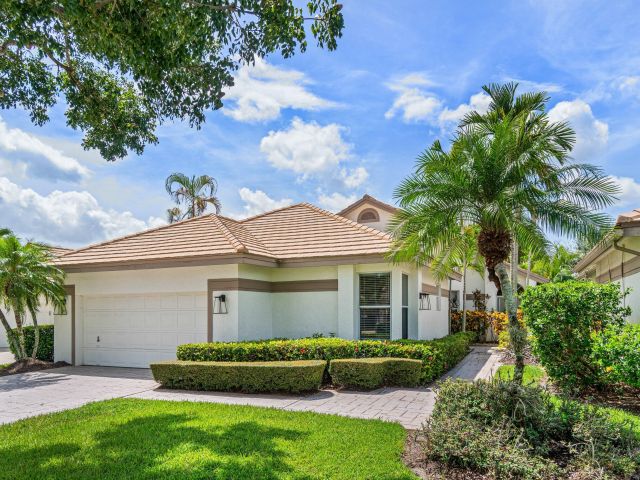 Дом в аренду по адресу 2082 NW 56th Street - фото 6503568