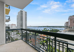 Квартира #818