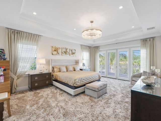 Продажа дома по адресу 917 Tropic Boulevard - фото 6513525