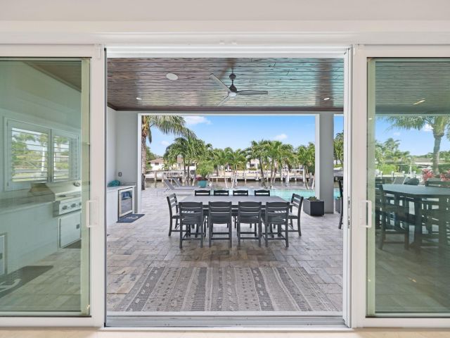 Продажа дома по адресу 917 Tropic Boulevard - фото 6513528